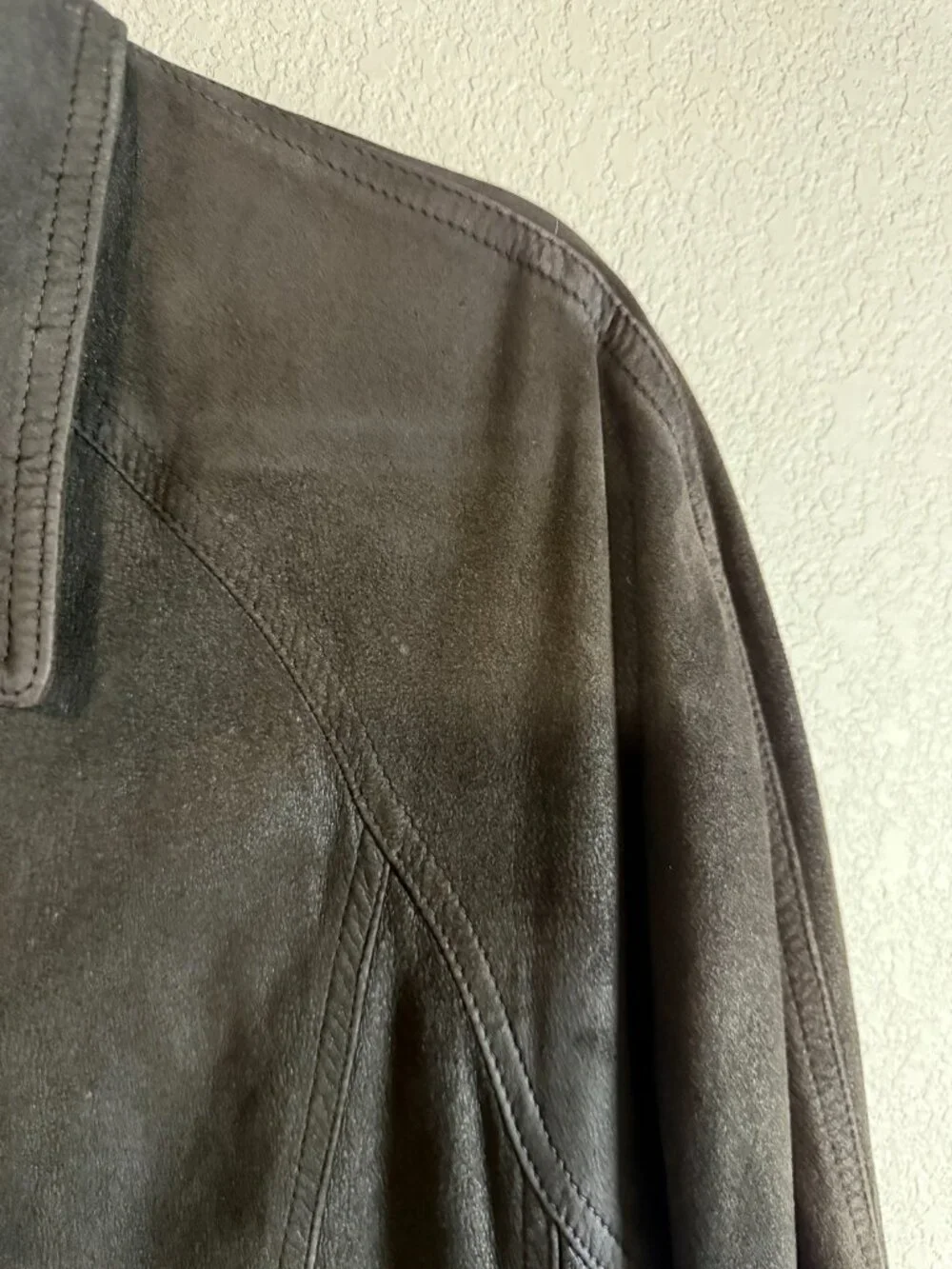 Remy Leather classic vintage